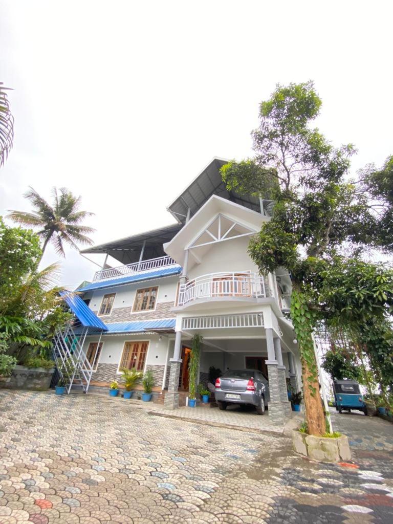 Munnar Blue Mist B&B 외부 사진